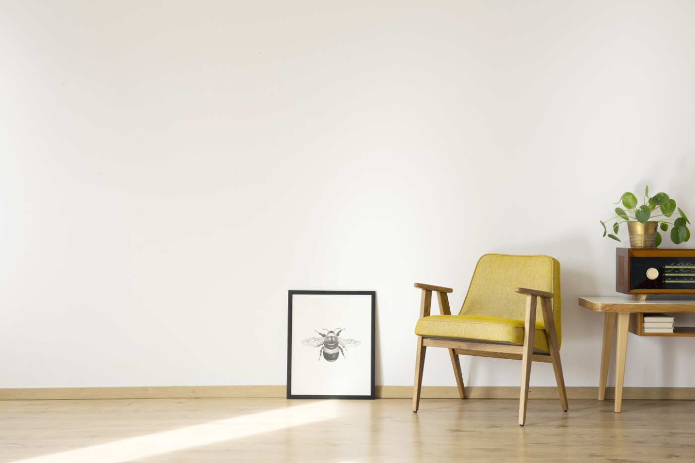 empty-room-with-armchair-PM6TDYJ.jpg
